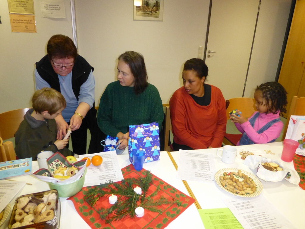 21.12.2012: Weihnachtsfeier bei den Kindern